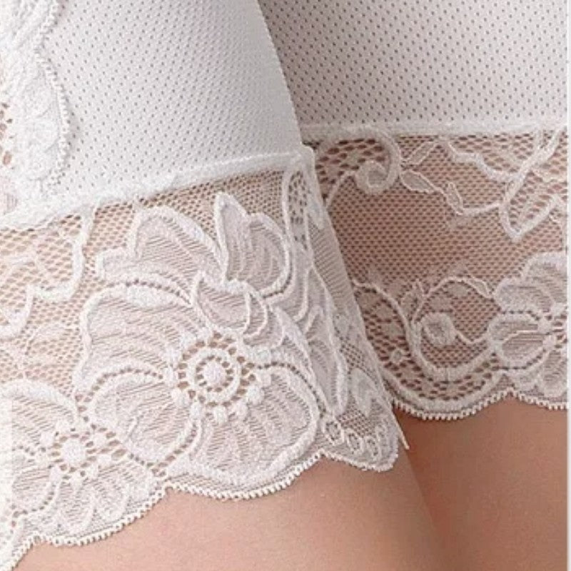 Weißes Unterkleid mit kurzer Passform Unterkleid-Short